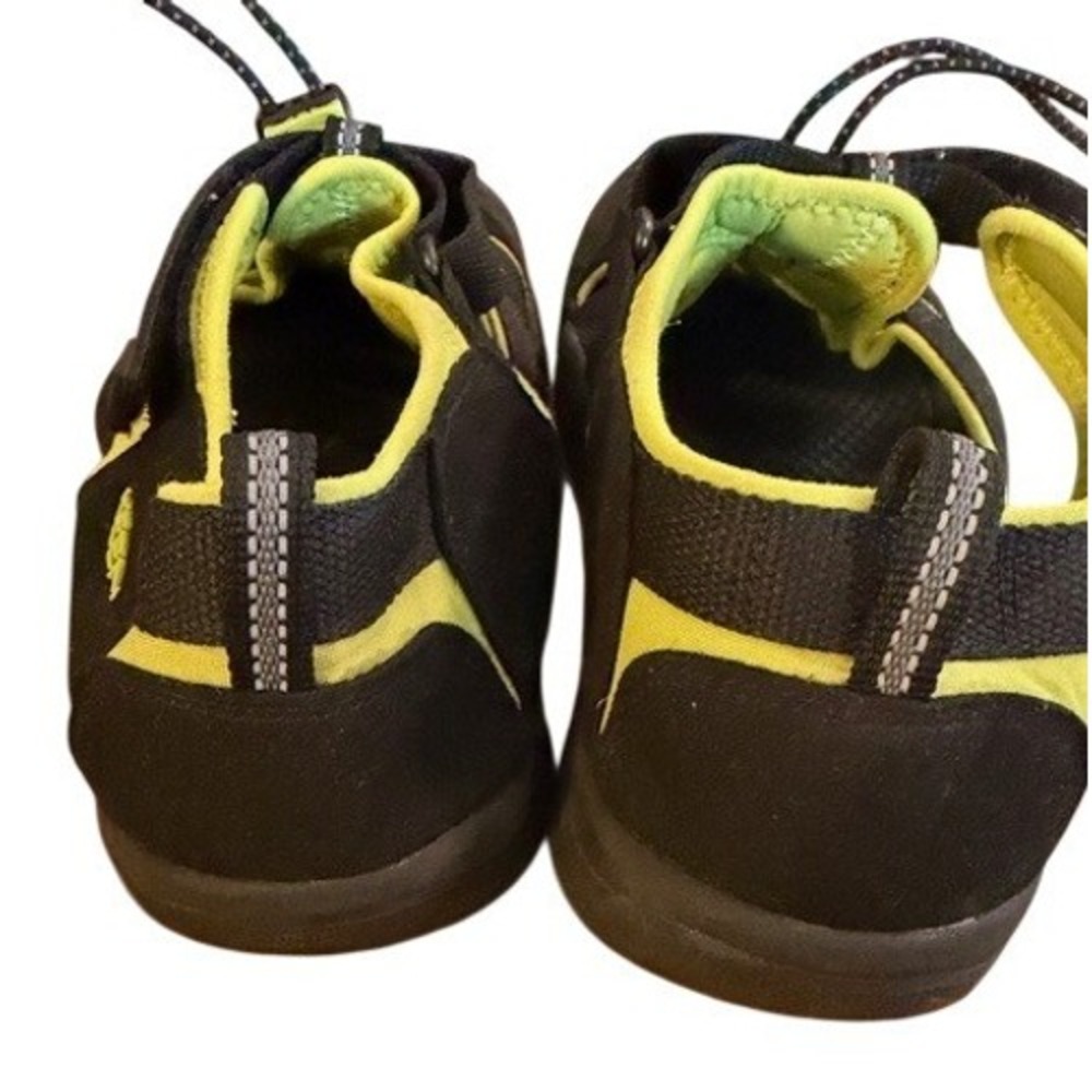 Keen Newport H2 Mens 7 Water Sandals‎ Black Yellow Hiking Shoes - Picture 4 of 6